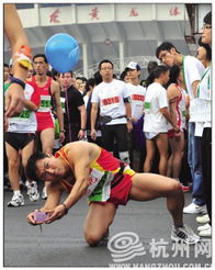 跑在世界最美的馬拉松線路上