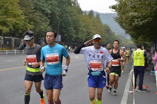 錢俊∣杭馬現場 每一個跑到終點的牛人都是一個勵志故事 照片